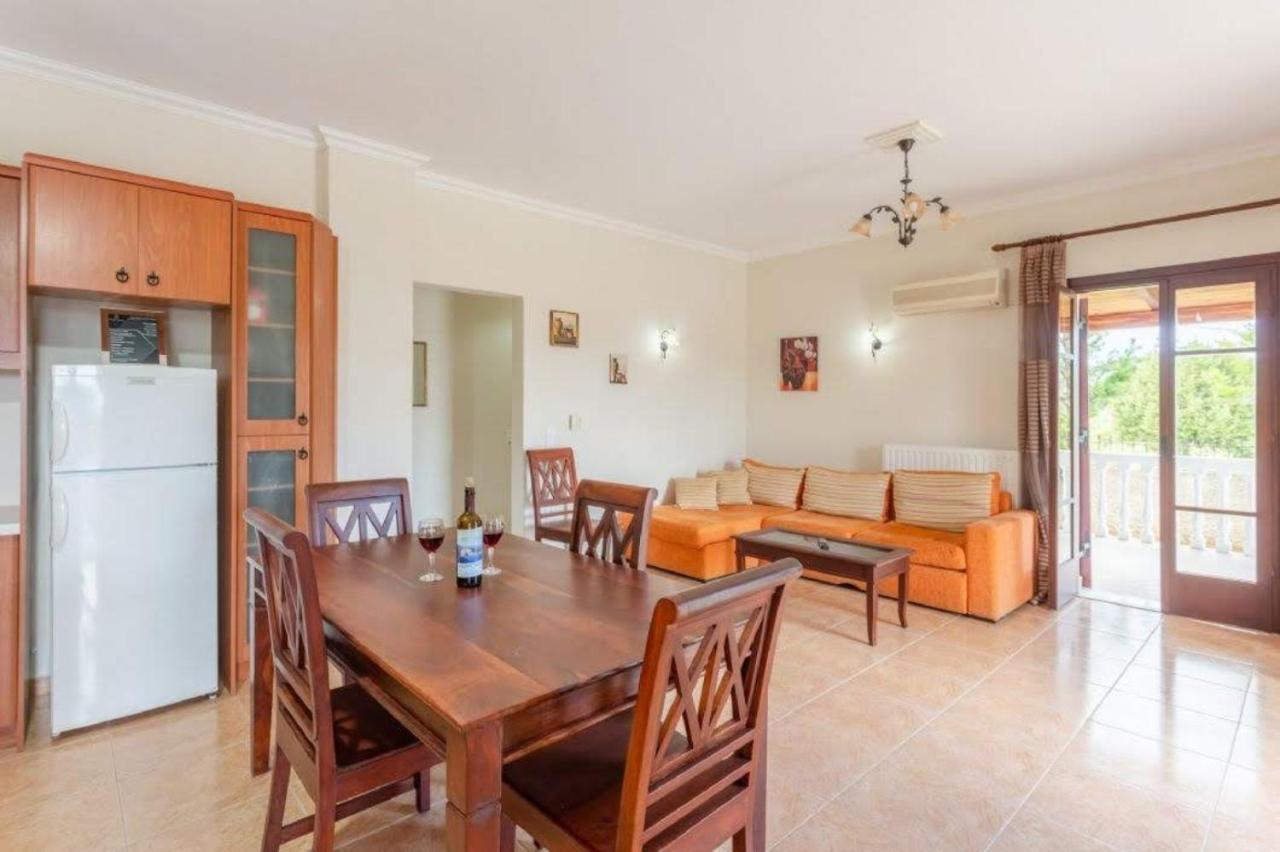 Pothos Villas Sarakinadhon Ngoại thất bức ảnh
